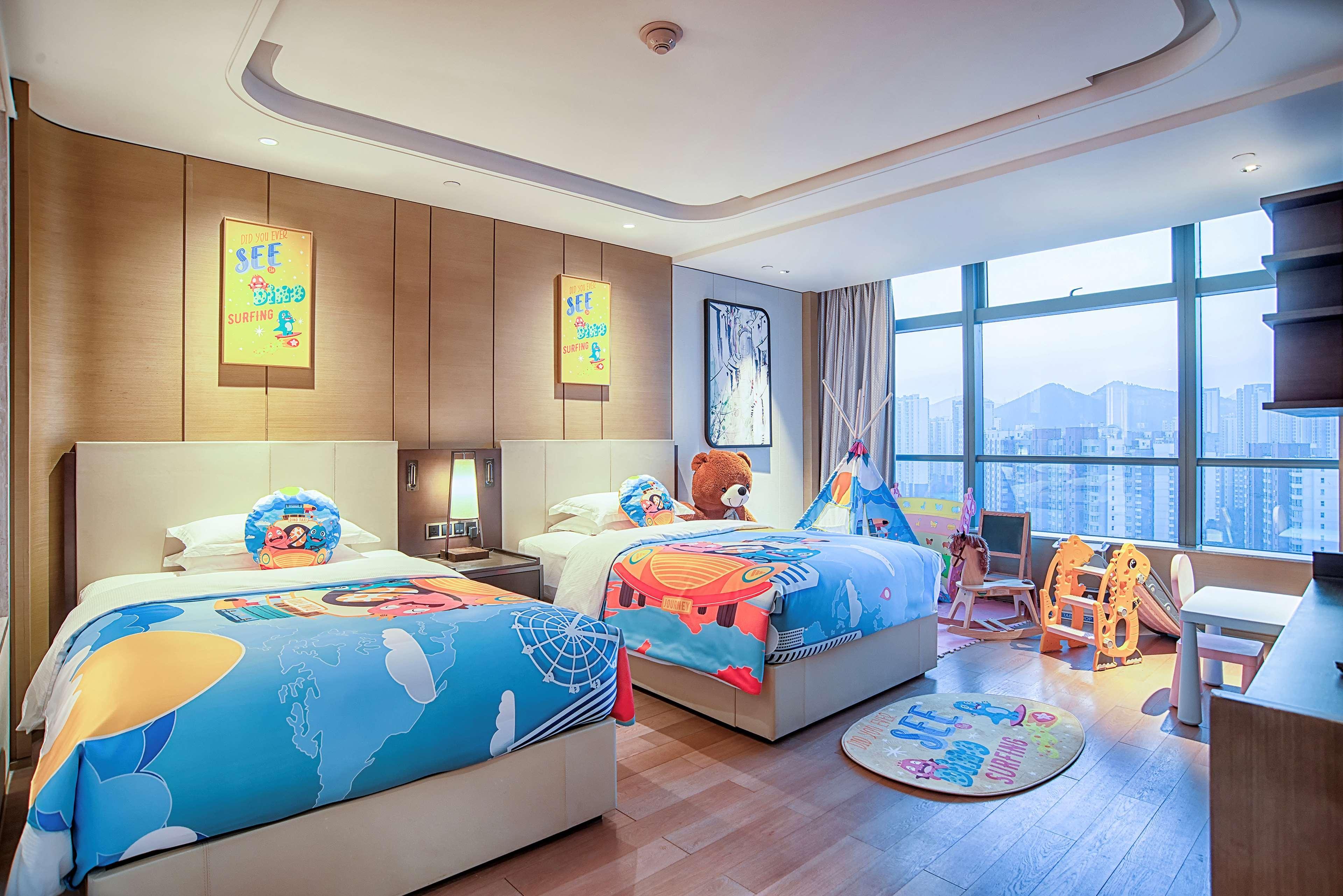 Hilton Jinan South Hotel&Residences Bagian luar foto