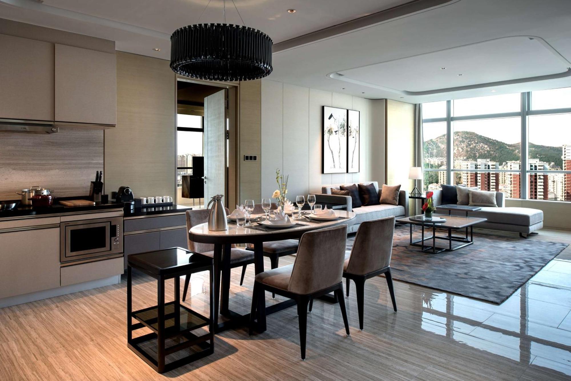 Hilton Jinan South Hotel&Residences Bagian luar foto