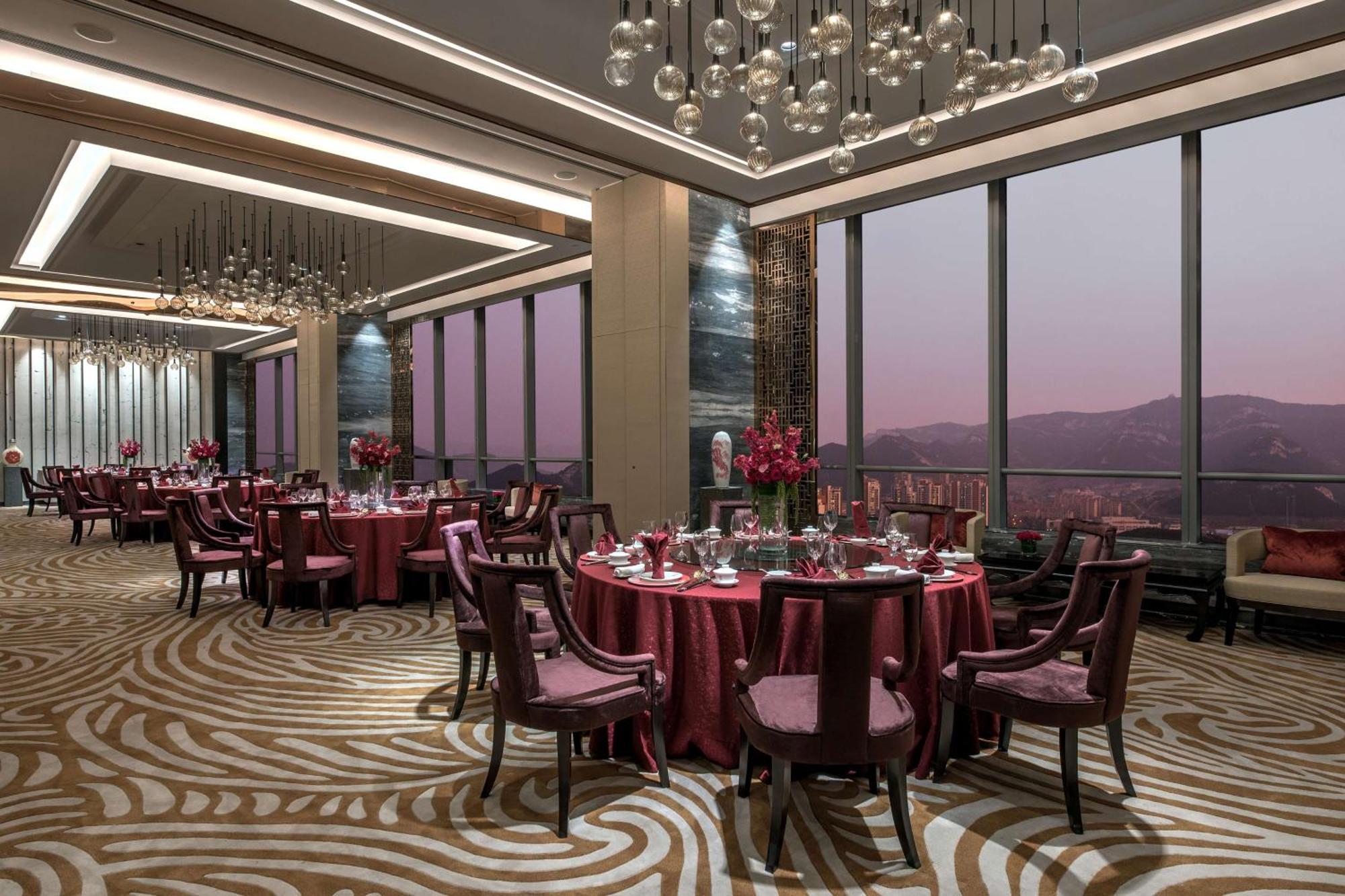 Hilton Jinan South Hotel&Residences Bagian luar foto
